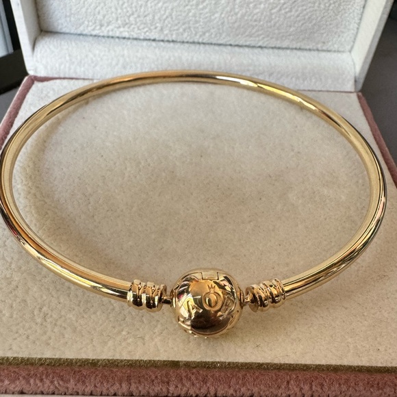 New ❗️100% Authentic Pandora 14K Solid Gold Bangle Bracelet 8.3” - Picture 1 of 6
